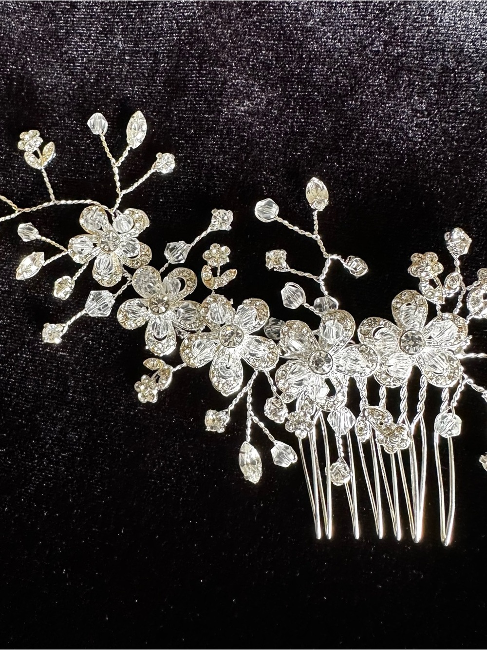 Bridal wedding comb silver tone crystal style rhinestone floral hair headpiece - Picture 3 of 13